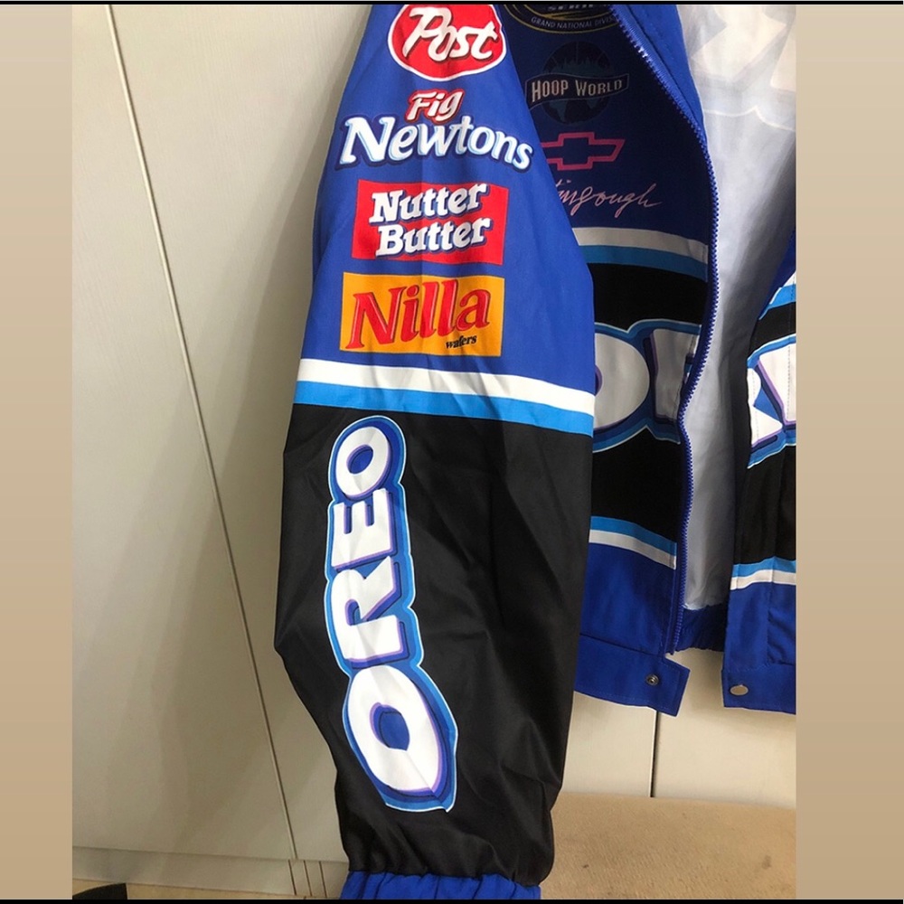 Jacket - Picture 3 of 4